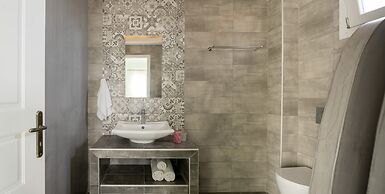 Moonlight Apartments