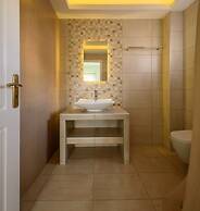 Moonlight Apartments