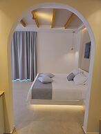 Moonlight Apartments & Suites
