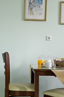 Moonlight Apartments