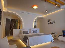 Moonlight Apartments & Suites