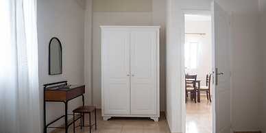 Moonlight Apartments