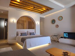 Moonlight Apartments & Suites
