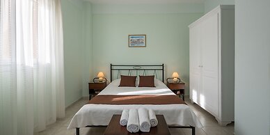 Moonlight Apartments