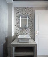 Moonlight Apartments