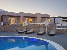 Moonlight Apartments & Suites