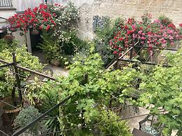 La Maison des Augustins B&B, Spa et Fitness