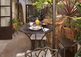 La Maison des Augustins B&B, Spa et Fitness