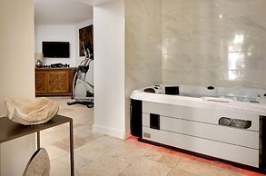 La Maison des Augustins B&B, Spa et Fitness