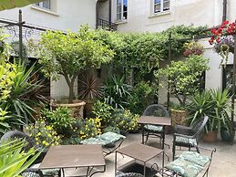 La Maison des Augustins B&B, Spa et Fitness