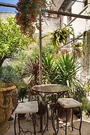 La Maison des Augustins B&B, Spa et Fitness