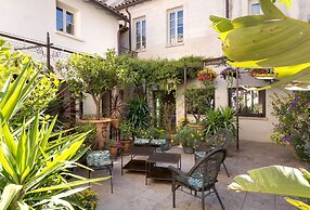 La Maison des Augustins B&B, Spa et Fitness