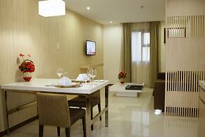 Golden Prince Hotel and Suites