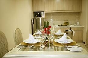 Golden Prince Hotel and Suites