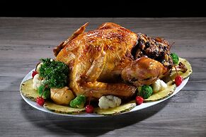 Golden Prince Hotel and Suites