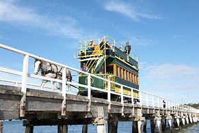 Boathouse - Birks River Retreat - Birks Harbour