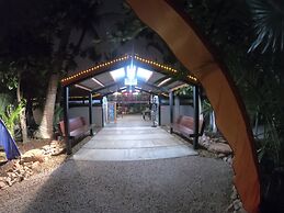 Cable Beach Backpackers - Hostel