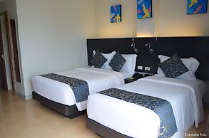 Solea Seaview Resort