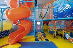 Solea Seaview Resort