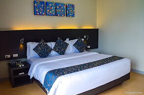 Solea Seaview Resort