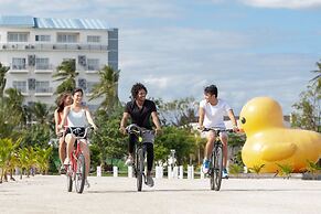 Solea Seaview Resort