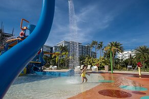 Solea Seaview Resort