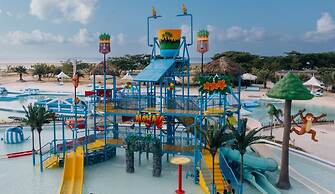 Solea Seaview Resort