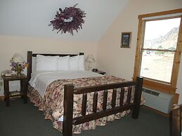 Yellowstone Basin Inn