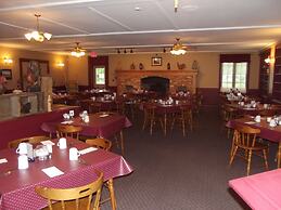 Colonial Resort-1000 Islands