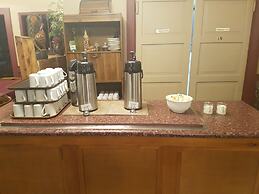 Colonial Resort-1000 Islands