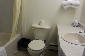 Colonial Resort-1000 Islands