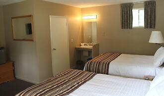 Colonial Resort-1000 Islands