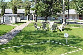 Colonial Resort-1000 Islands