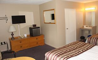 Colonial Resort-1000 Islands