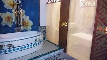 Green Hill Resort & Spa