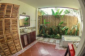 Green Hill Resort & Spa