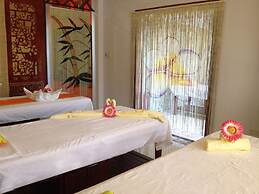 Green Hill Resort & Spa