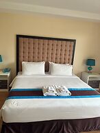 Blue Wave Hotel Hua Hin