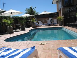 Golden Harvest Motor Inn