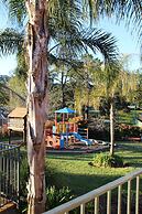 Hume Country Motor Inn