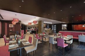 Hilton Bangalore Embassy GolfLinks