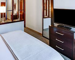 Cambria Hotel White Plains - Downtown