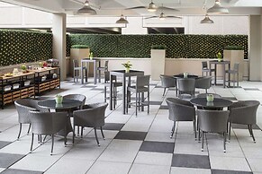 Cambria Hotel White Plains - Downtown