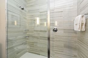 Cambria Hotel White Plains - Downtown