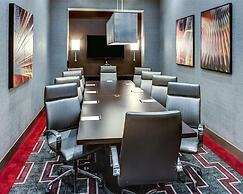 Cambria Hotel & Suites - White Plains Downtown