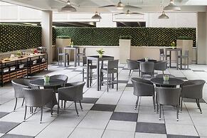 Cambria Hotel & Suites - White Plains Downtown