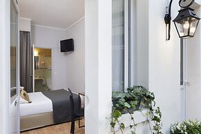 A l'Hotel des Roys