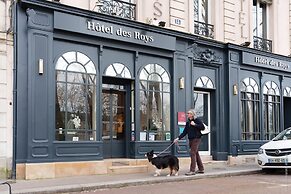 A l'Hotel des Roys