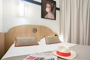 A l'Hotel des Roys