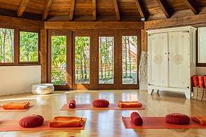 Felix Hotels - Galanias Hotel & Retreat